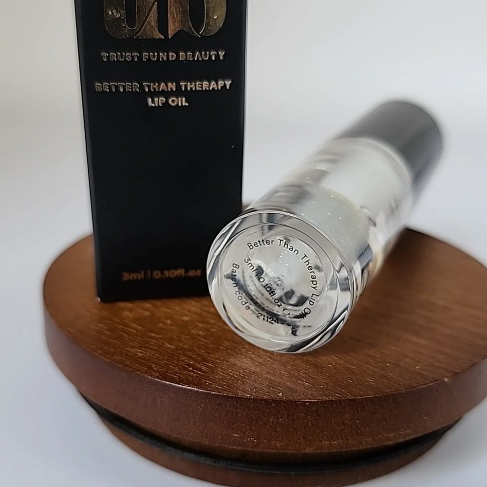 Trust Fund Beauty Better Than Therapy Lip Oil